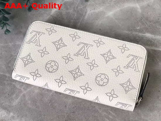Louis Vuitton Zippy Wallet Ivory Mahina Perforated Calfskin Leather M61869 Replica