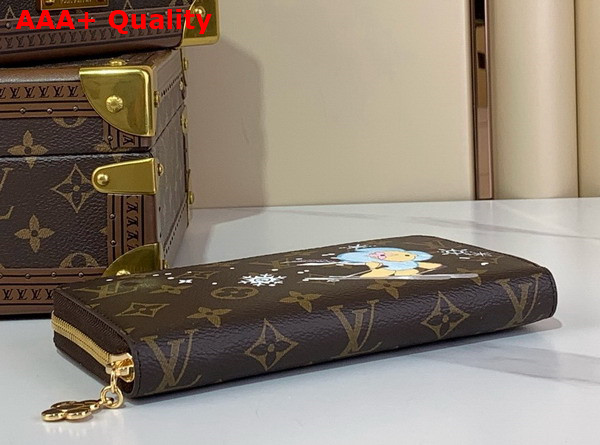 Louis Vuitton Zippy Wallet Monogram Azur Frost Part of the Snow Show Capsule M12223 Replica