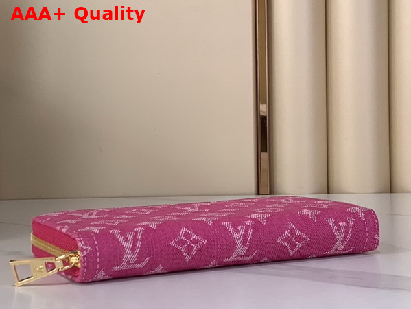 Louis Vuitton Zippy Wallet in Fuchsia Monogram Denim Replica