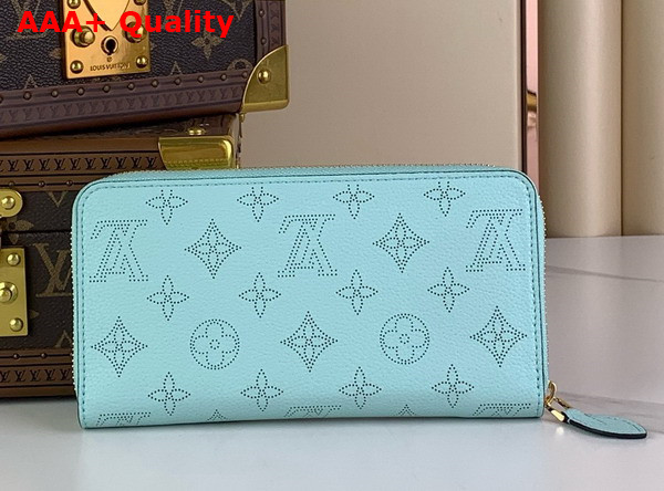 Louis Vuitton Zippy Wallet in Mineral Blue Mahina Calfskin M83489 Replica