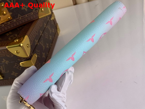 Louis Vuitton Zippy Wallet in Multicolor Giant Monogram Canvas Replica