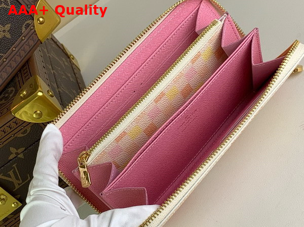 Louis Vuitton Zippy Wallet in Peach Pink Damier Coated Canvas Replica