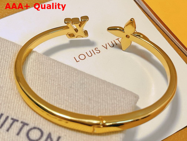 Louisette Signature Bracelet Metal with Gold Color Finish M1441S Replica