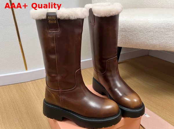 Miu Miu Leather Boots in with Shearling in Brown Replica