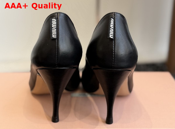 Miu Miu Leather Pumps in Black Calf Leather 5I546E Replica
