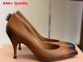 Miu Miu Leather Pumps in Cognac Calf Leather Waxed by Hand Reveals a Sensual 5I546E Replica