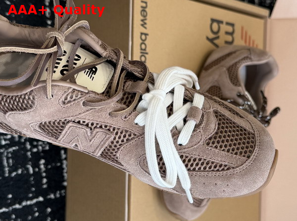 Miu Miu New Balance x Miu Miu 530 SL Suede and Mesh Sneakers in Hazelnut 5E165E Replica
