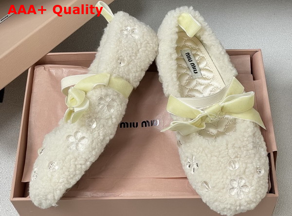 Miu Miu Shearling Ballerina Shoes in Light Yellow Shearling Replica