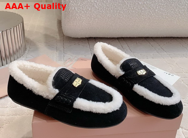 Miu Miu Suede Loafers in Black with Shearling Lining 5D273E Replica