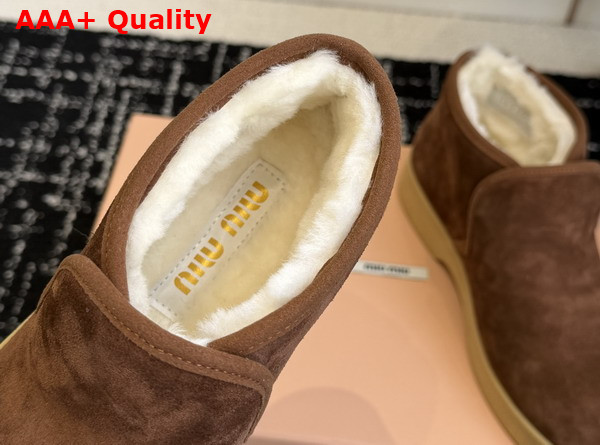 Miu Miu Suede and Shearling Slip On Booties in Cocoa Brown 5T558E Replica