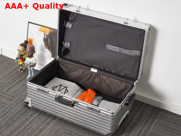 Rimowa Classic Check In L in Silver Aluminium Replica