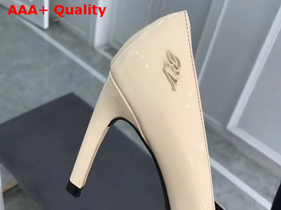 Roger Vivier Choc Real Pumps in Beige Calf Leather with Embossed Tone On Tone Monogram Replica