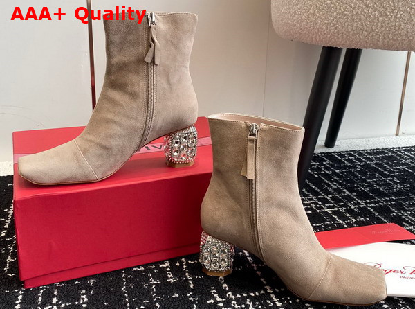 Roger Vivier Jewel Heel Ankle Boots in Beige Suede Replica
