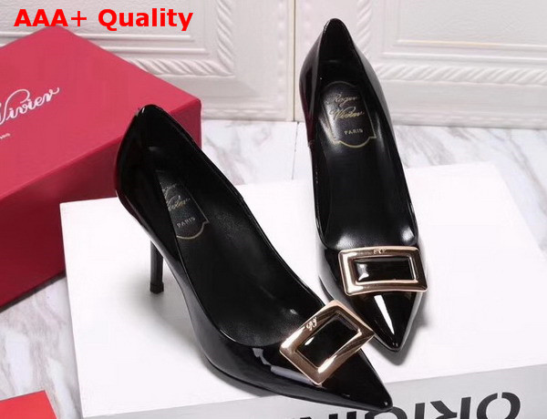 Roger Vivier Metal Buckle Pumps in Black Patent Leather Replica