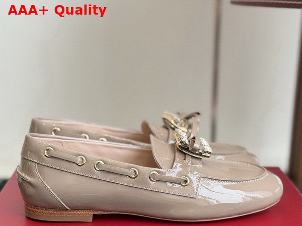 Roger Vivier Tres Vivier Boat Loafers in Nude Patent Leather Replica