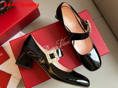 Roger Vivier Tres Vivier Rhinestone Buckle Babies Pumps in Black Patent Leather Replica