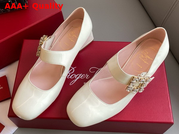 Roger Vivier Tres Vivier Rhinestone Buckle Babies Pumps in Off White Patent Leather Replica