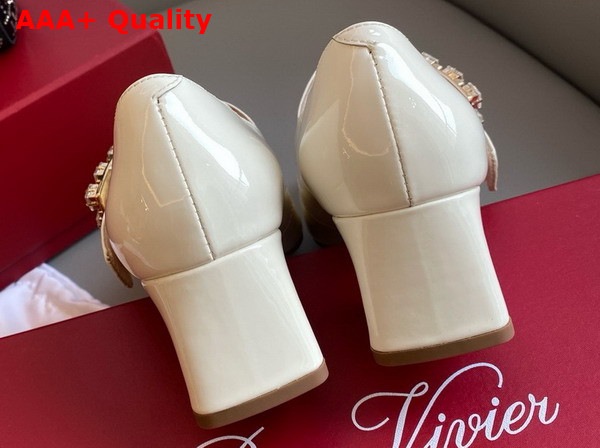 Roger Vivier Tres Vivier Rhinestone Buckle Babies Pumps in Off White Patent Leather Replica