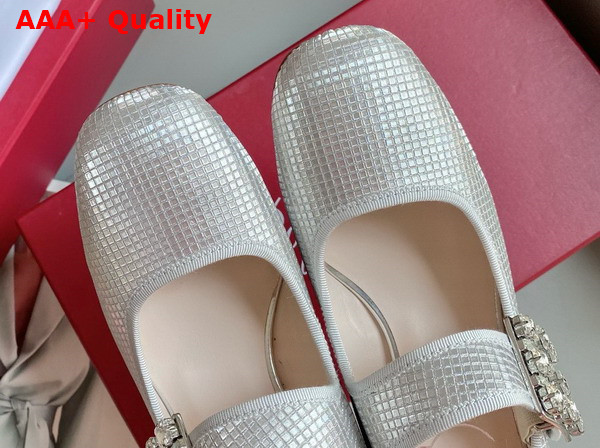 Roger Vivier Tres Vivier Rhinestone Buckle Babies Pumps in Satin Silver Replica