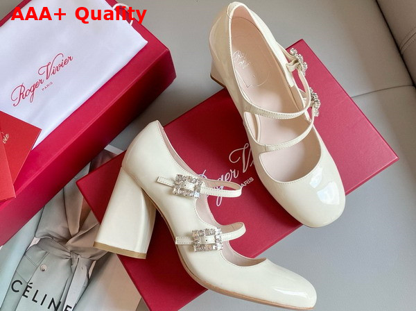 Roger Vivier Tres Vivier Strass Buckle Mini Babies Pumps in Off White Patent Leather Replica