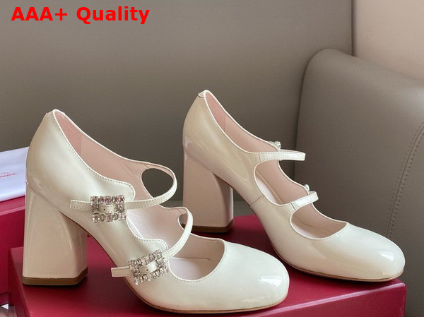 Roger Vivier Tres Vivier Strass Buckle Mini Babies Pumps in Off White Patent Leather Replica