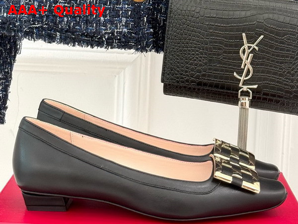 Roger Vivier Trompette Pumps in Black Leather Replica