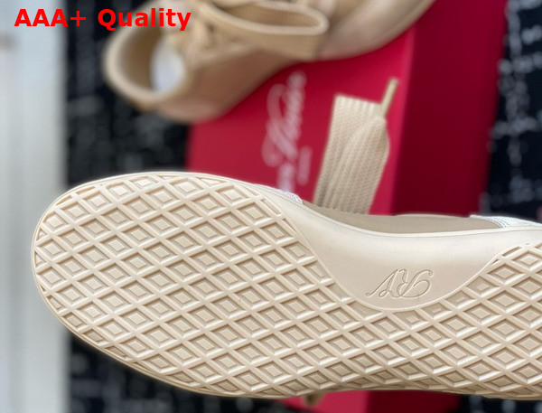 Roger Vivier Viv Low Sneakers in Suede Beige Replica