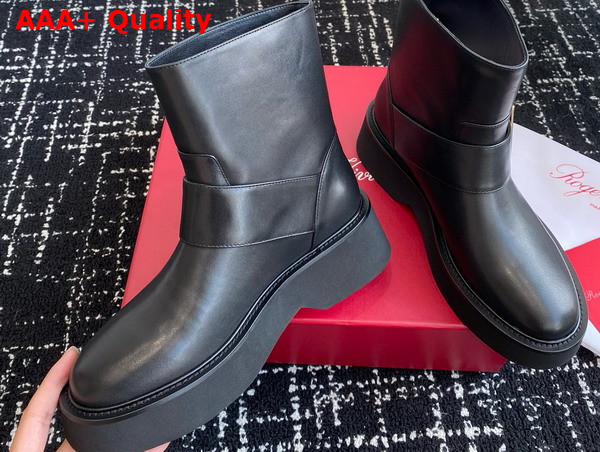 Roger Vivier Viv Rangers Biker Booties in Black Leather with Metal Buckle Replica