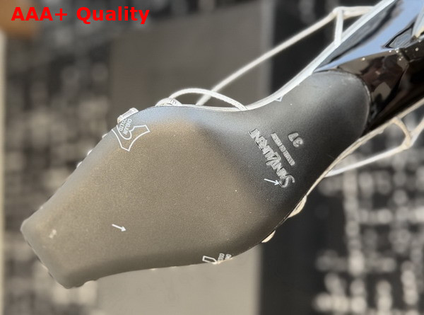 Saint Laurent Jerry Sandals in Silver Smooth Leather Replica