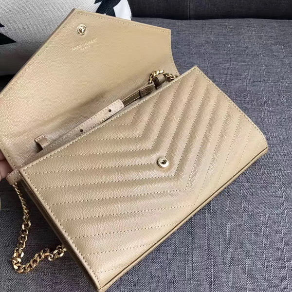 Saint Laurent Monogram Envelope Chain Wallet in Beige Grain De Poudre Textured Matelasse Leather with Gold Metal For Sale
