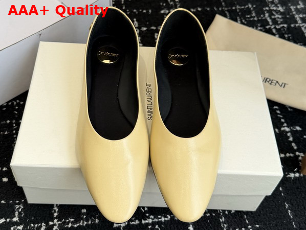 Saint Laurent Sao Ballerinas in Cream Smooth Leather Replica