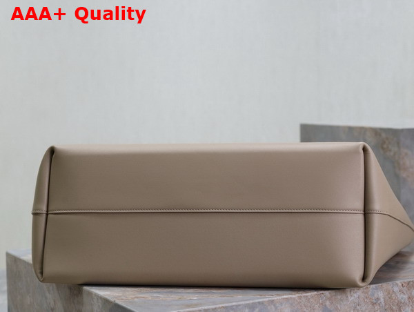 Saint Laurent Shopping Saint Laurent in Leather Dark Beige Replica