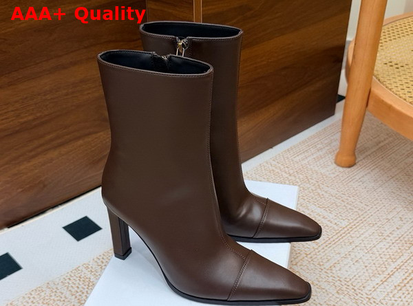 Saint Laurent Venetia Booties in Brown Smooth Leather Replica