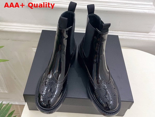 Saint Laurent Vincent Chelsea Boots in Black Glazed Leather Replica