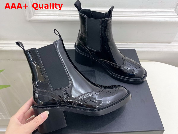 Saint Laurent Vincent Chelsea Boots in Black Glazed Leather Replica