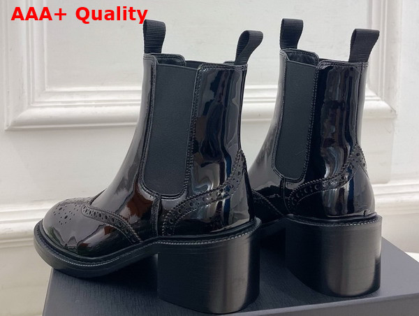 Saint Laurent Vincent Chelsea Boots in Black Glazed Leather Replica