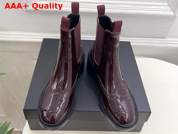 Saint Laurent Vincent Chelsea Boots in Bordeaux Glazed Leather Replica