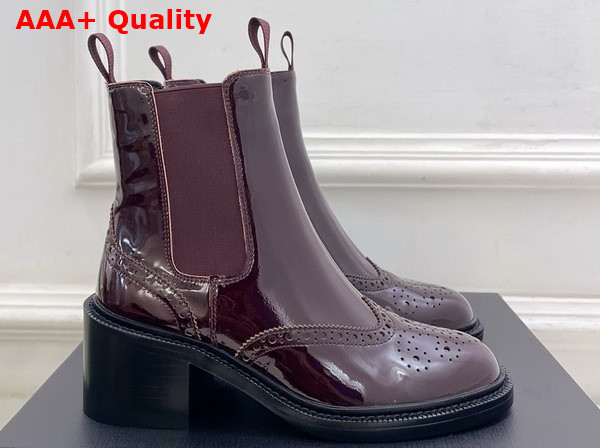 Saint Laurent Vincent Chelsea Boots in Bordeaux Glazed Leather Replica