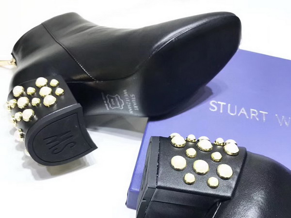 Stuart Weitzman Pearlbacari Bootie in Black Calf Leather For Sale