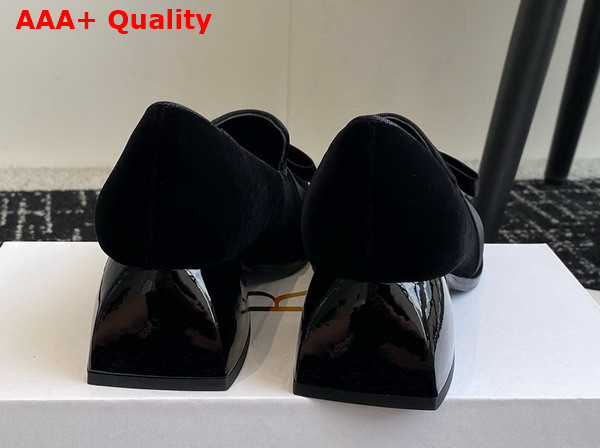 The Row Medium Heel Pump in Black Velvet Replica
